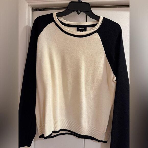 Monrow Sweaters - Monrow Women's Black and Cream Jumper